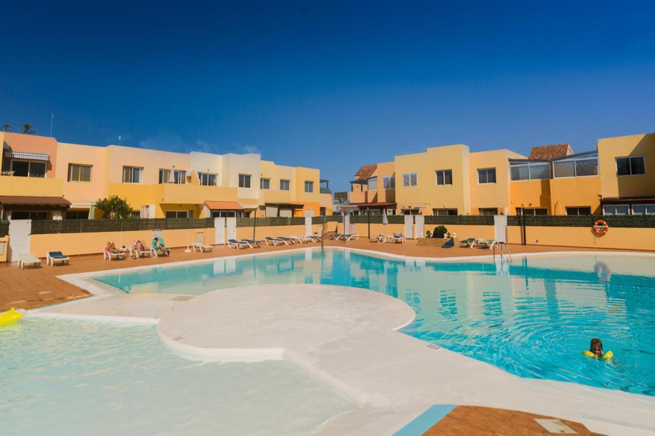 Apartament Beach Corralejo Luaran gambar